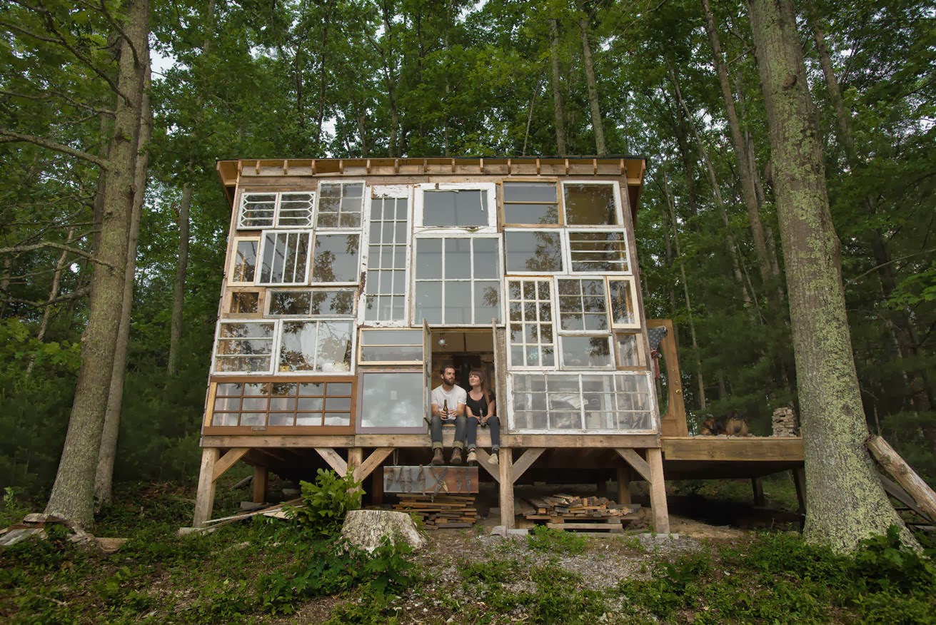 The Glass House. A handmade Cabin built for $500 in West Virgnia  title=