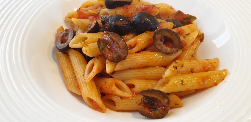 Penne alla puttanesca