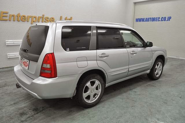 2004 Subaru Forester XT 4WD for Zimbabwe to Dar es salaam - Wholesale