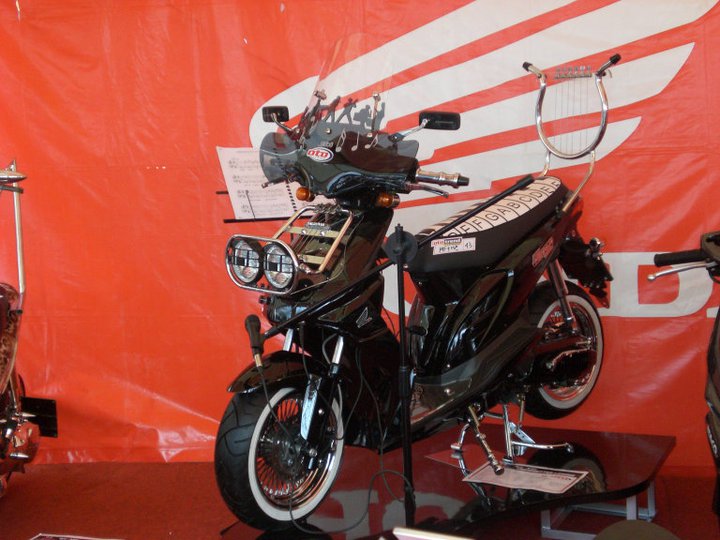  motor  honda beat  touring  modif in contest honda 