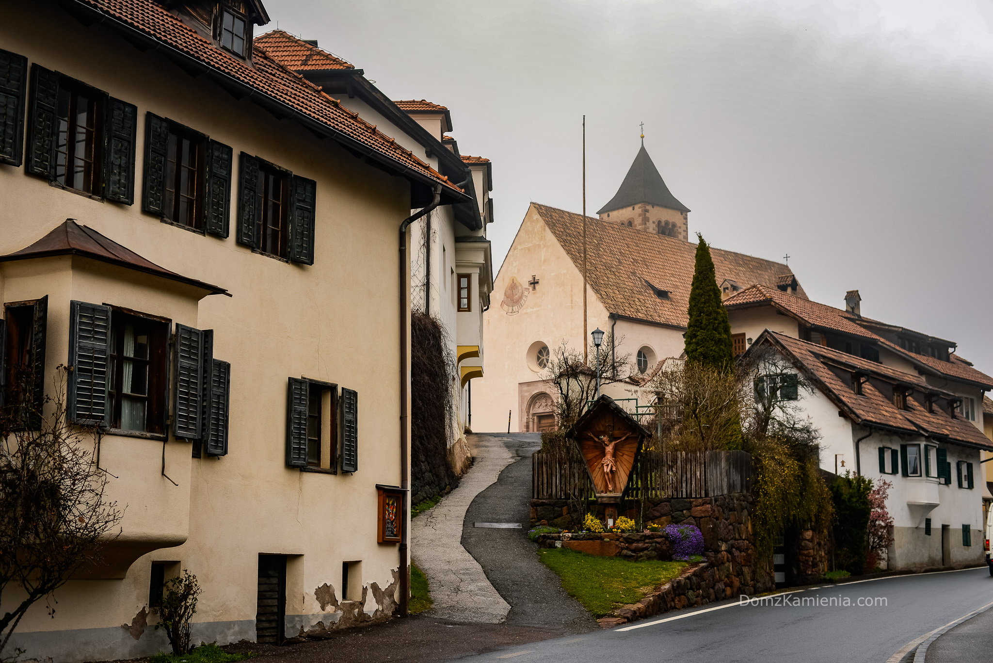 Trekking, piramidy, Otzi - co zobaczyć w Bolzano