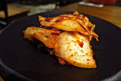 Um Yong Baek (엄용백), kimchi