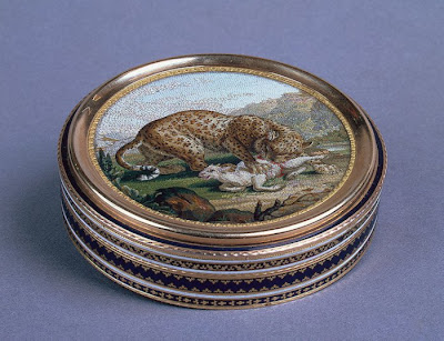 antique snuff box