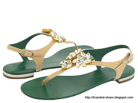 Branded shoes:WF79285