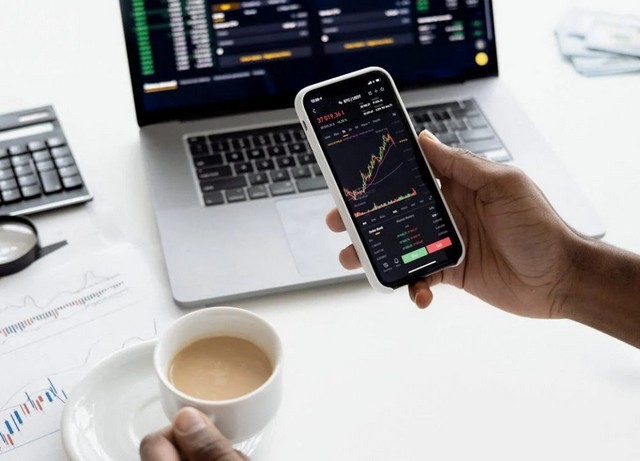 prioritaskan-300x-gaji-investasi-cerdas-raih-pensiun-impian