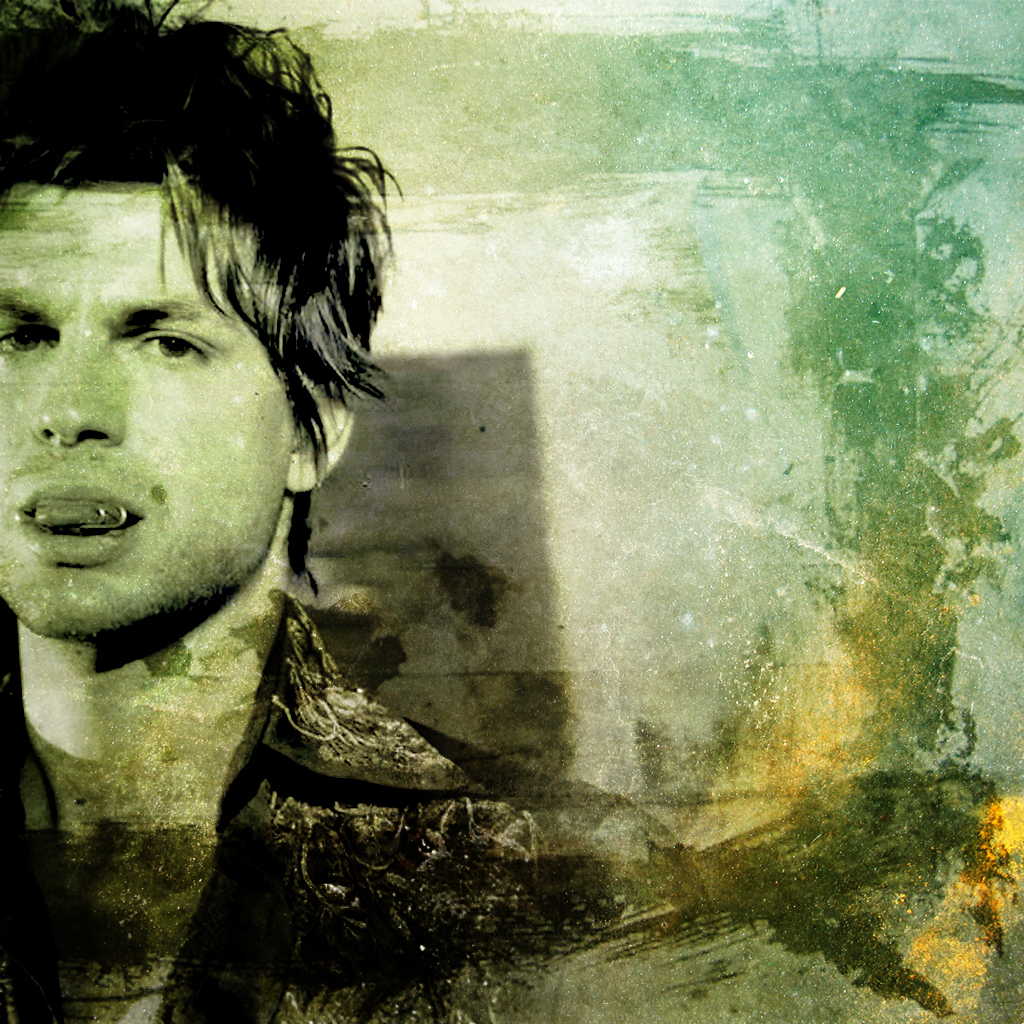 NEW Mobile Wallpapers: Gale Harold from 