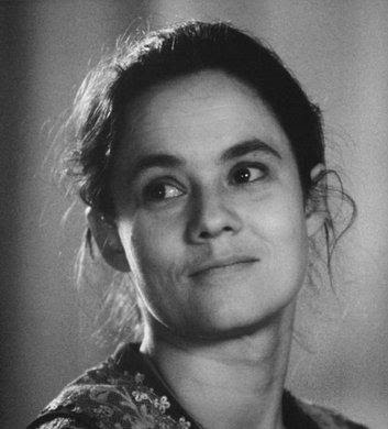Pernilla August