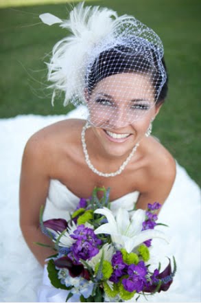 Jennifer chose the traditional wedding color white and worked it into