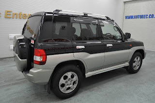 2000 Mitsubishi Pajero io to Uganda