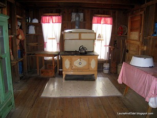 Swamper Kitchen