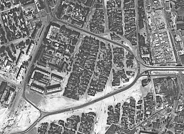 Фрагмент старого спутникового снимка города