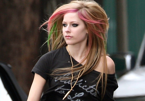 avril lavigne hair 2011. Or this Avril Lavigne geh hair