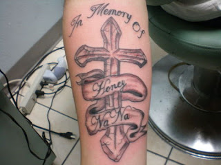 Tattoos Designs Art: Cross tattoo design picture