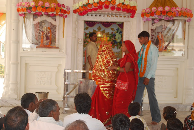 Marriage activity in Chandipur temple Pratapgarh