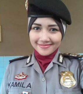 Polisi Polwan  Jilbab Tercantik 