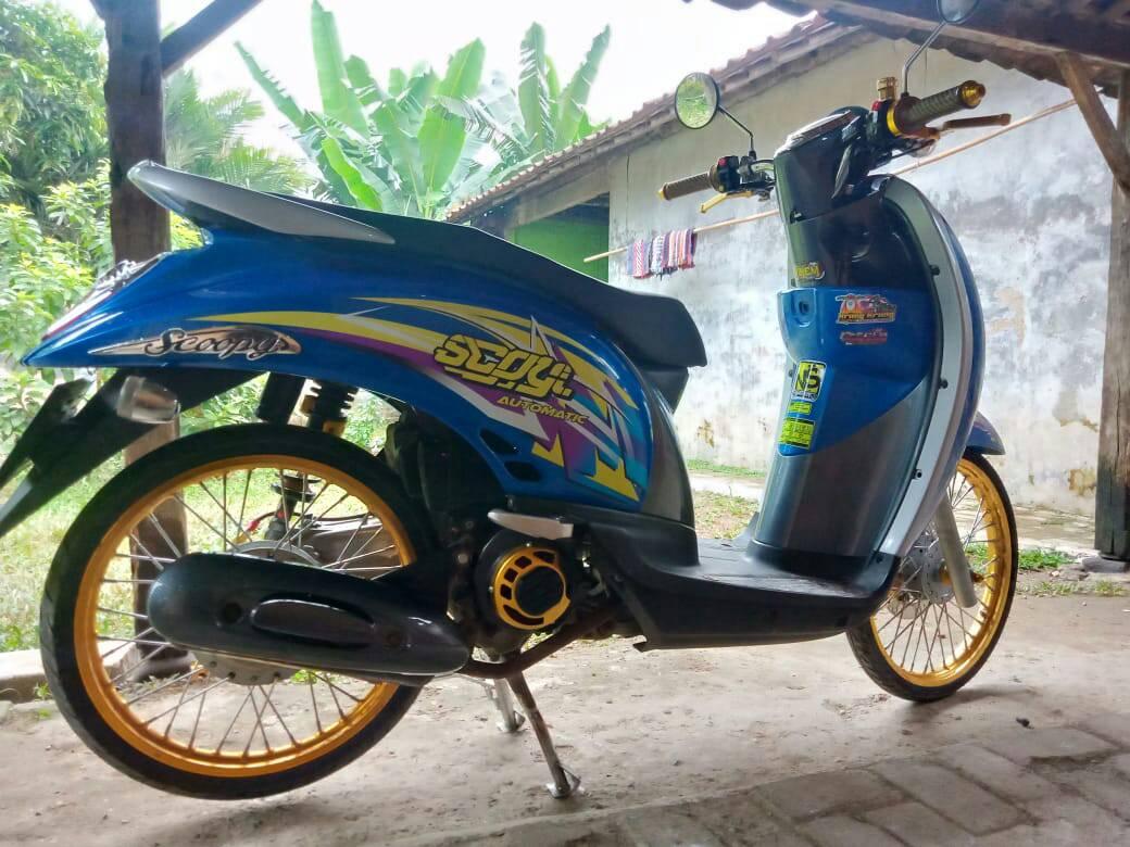 Kumpulan Gambar Modifikasi Motor Scoopy Terbaru 2019