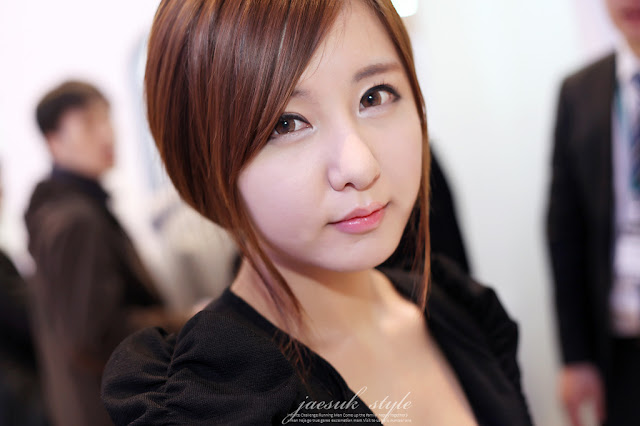 4 Ryu Ji Hye - SEMICON Korea 2012-very cute asian girl-girlcute4u.blogspot.com