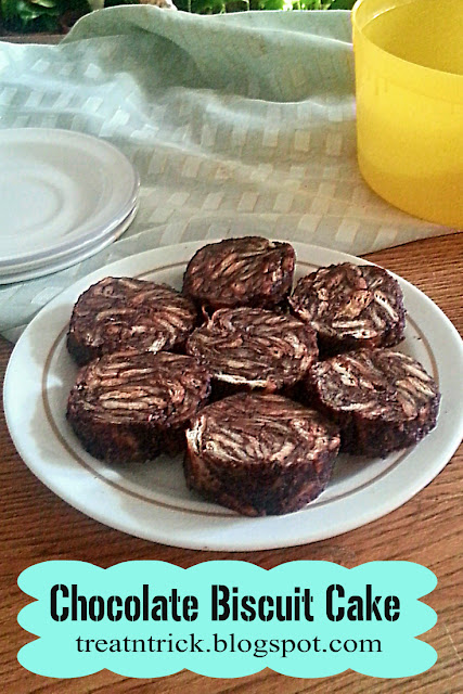 Chocolate Biscuit Cake Recipe  @ treatntrick.blogspot.com