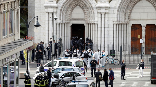 منفذ عملية نيس الإرهابية : تونسي الجنسية يبلغ من العمر 21 عاما قادم من لامبيدوزا !