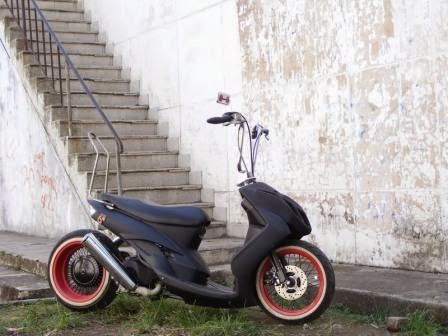 Simple Modifikasi Yamaha Mio LowRider Sporty Soul 