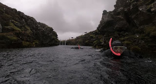 Snorkel en Silfra. Parque Nacional de Thingvellir, Círculo Dorado de Islandia. Golden Circle Iceland.