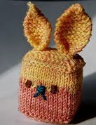 http://www.ravelry.com/patterns/library/bunny-cubes