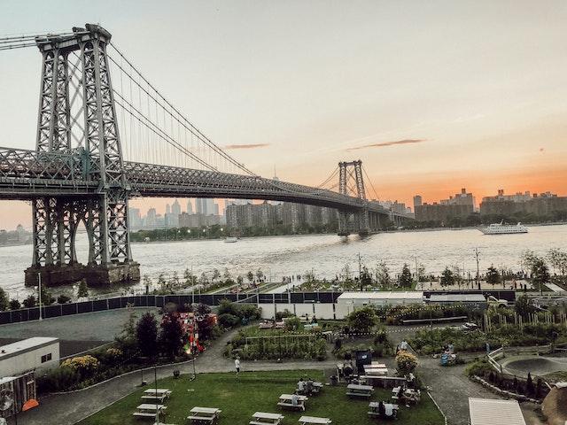 Puente de Williamsburg al atardecer