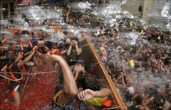 SPAIN-FESTIVAL-TOMATINA