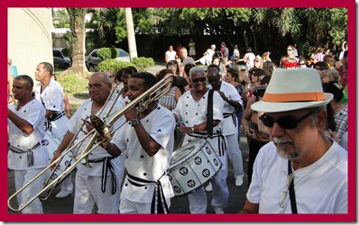 2012-02-16 Carnaval no Vira 2012 maq da Lu20