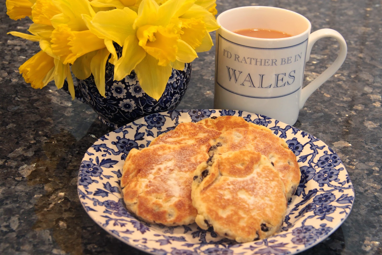 What's the buzz at the Bee's Knees?: Making Welsh Cakes 