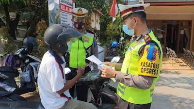 Puluhan Pengguna Jalan Terjaring Razia Penegakan Pendisiplinan Protokol Kesehatan, Dalam Rangka Operasi Patuh Candi 2021