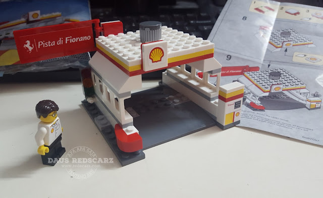 Lego Shell Station