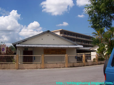 Jabatan Kerja Raya Kuching (JKR) is not a place new to me.