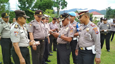 Polres Sijunjung Periksa Kelengkapan Surat Kendaraan Personil