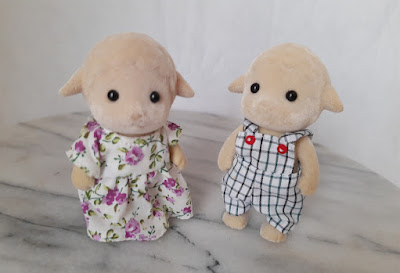 Sylvanian families, casal de carneirinhos R$45,00