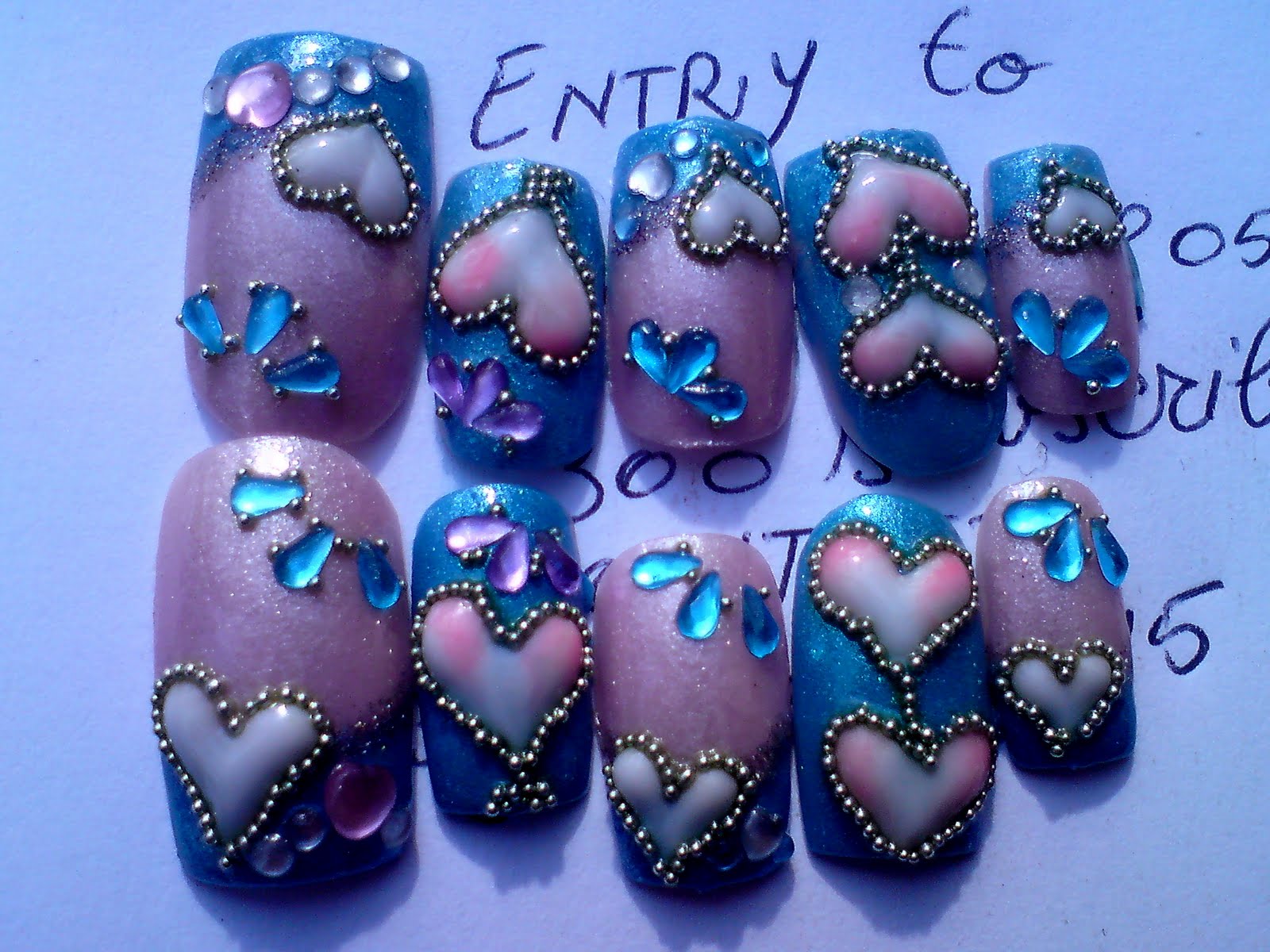 Aoana .Nail art: acrylic hearts nail art design