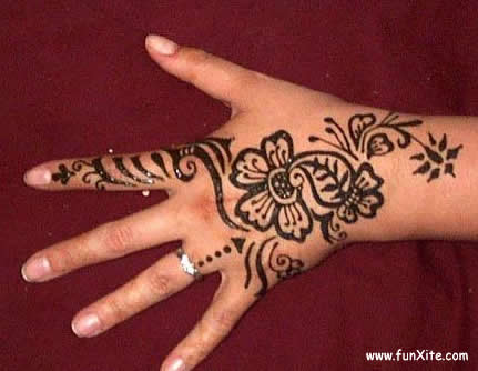 Easy Mehndi Designs For Hands 2014 Photos , Easy Mehndi Designs For Hands 2014 Pics, Easy Mehndi Designs For Hands 2014 Images, Easy Mehndi Designs For Hands 2014 Pictures