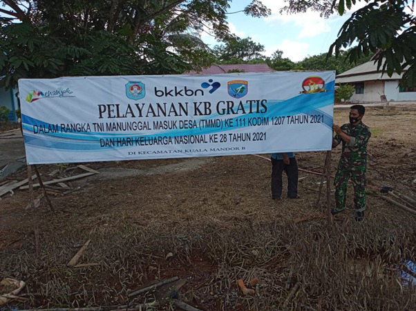 Koordinasi dan Persiapan Pelayanan KB Gratis Dari Satgas TMMD Ke-111 Kodim 1207/Pontianak