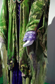 Hocus Pocus Winifred Sanderson costume sleeve detail