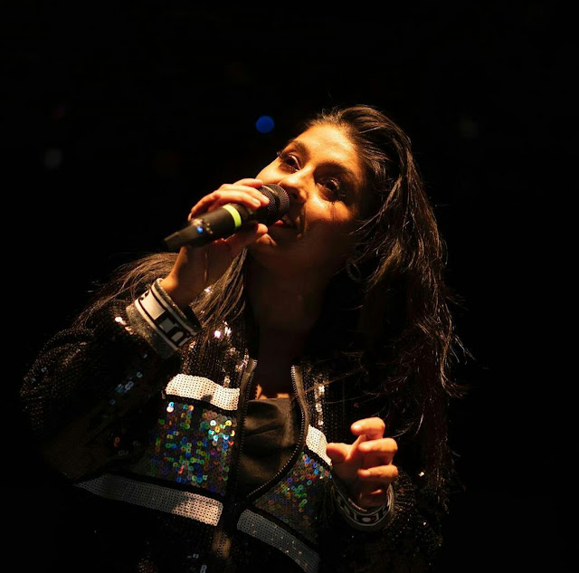 Sunidhi Chauhan Wallpaper