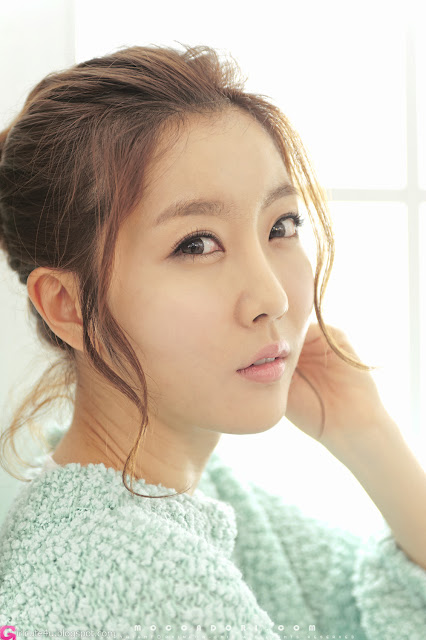 3 Choi Byeol Yee - Sweet Green Sweater-very cute asian girl-girlcute4u.blogspot.com