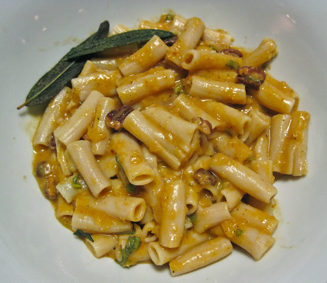 Vegan Pumpkin Pasta Entree - Recipe Veega