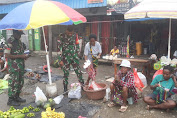 Babinsa Timika Komsos Ke Pasar Dan Borong Jualan Mama Papua