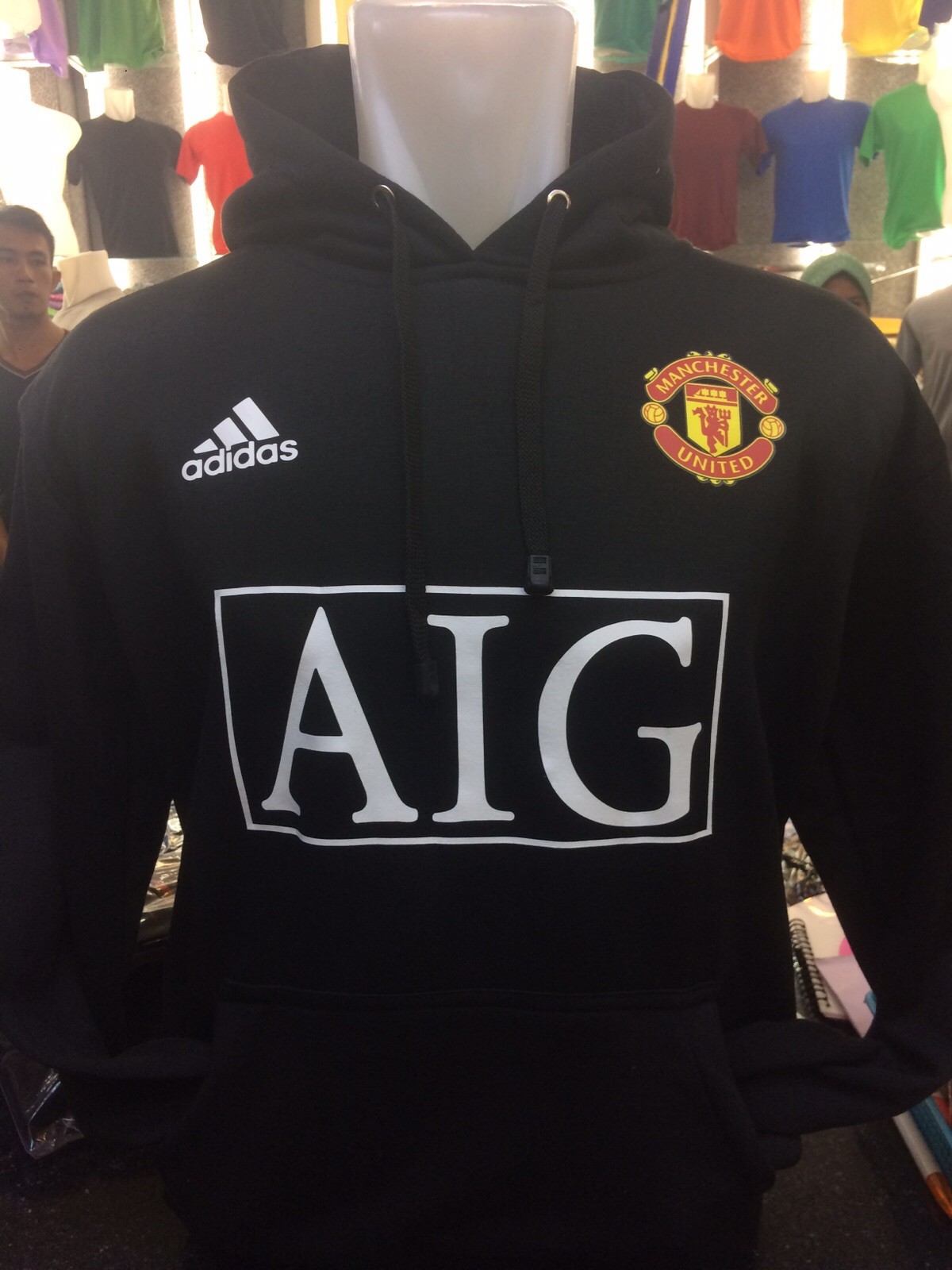 Jual Jaket Sweater Manchester United Warna Hitam Terbaru Sponsor