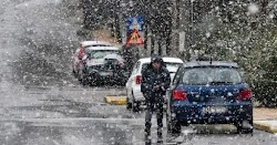 Μεγάλα προβλήματα στην ηλεκτροδότηση της Αττικής και ειδικά των βορείων προαστίων έχει προκαλέσει η κακοκαιρία «Μήδεια». Τα μεγαλύτερα προβλ...