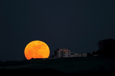 Supermoon Terindah, foto terindah, foto bulan