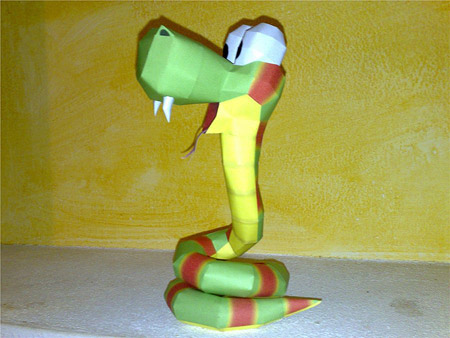 Rattly the Snake Papercraft