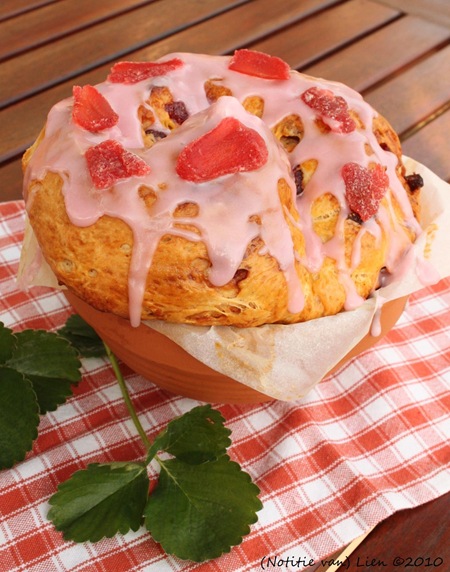 Yoghurt-aardbeien brood