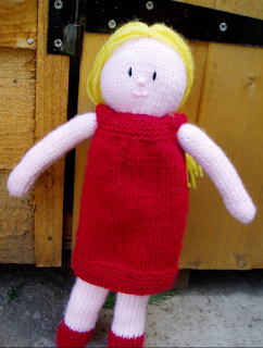 PATRON GRATIS MUÑECA AMIGURUMI DE PUNTO 1186