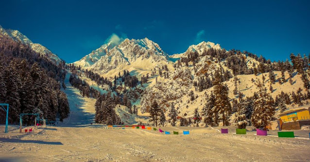 ہوپر واری نگر ، روان لیک سے رش لیک ٹریک اور وادی نالتر ، خوشیوں کا باغ  Hoper Valley Nagar, Departure point to Rush And Lake Trek Naltar Valley, A garden of delights